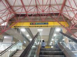 Jurong Gateway Road (D22), Shop House #563657561